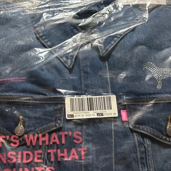 💎💎VS PINK BLING JEAN JACKET 💎💎 - Picture 7 of 8